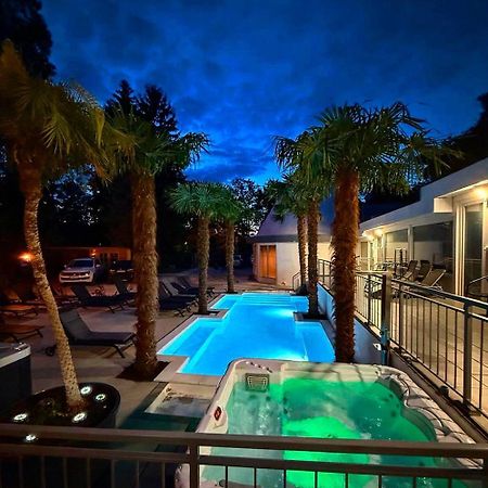 Kinizsi Udvar Apartmanhaz Балатонбоглар Екстер'єр фото