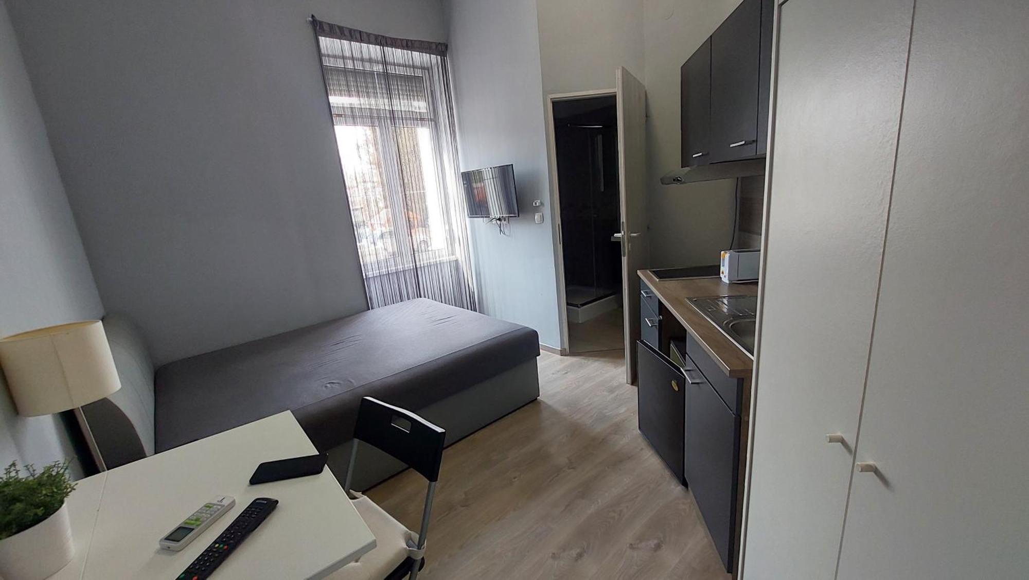Kinizsi Udvar Apartmanhaz Балатонбоглар Екстер'єр фото